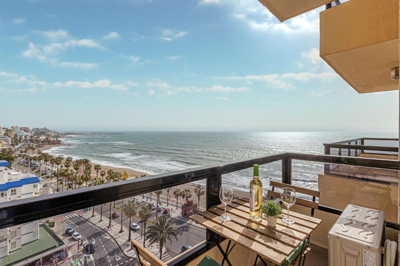 Beachfront With Spectacular Views And Swimming Pool Benalmádena Zewnętrze zdjęcie