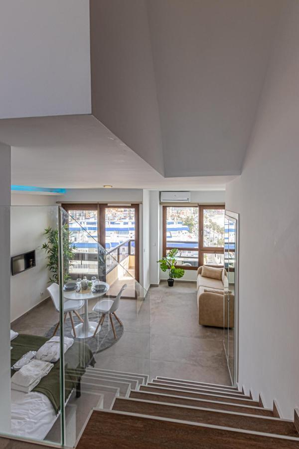 Beachfront With Spectacular Views And Swimming Pool Benalmádena Zewnętrze zdjęcie
